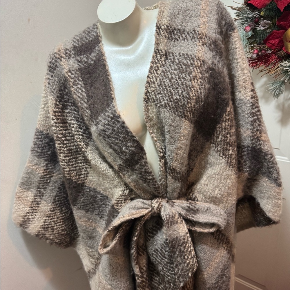 Plaid Open-Front Sweater with Belt - Gray